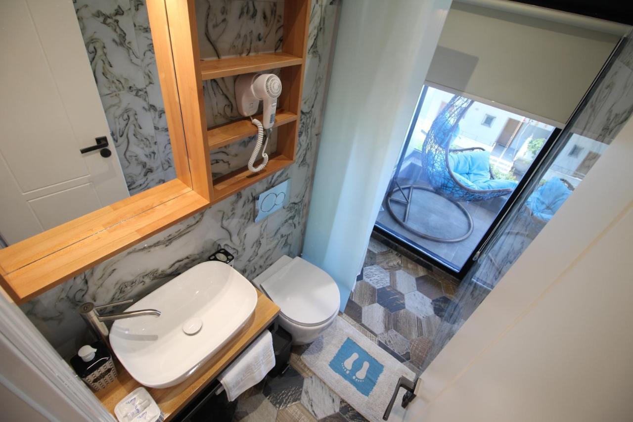 Ngjela Apartments Sarandë エクステリア 写真
