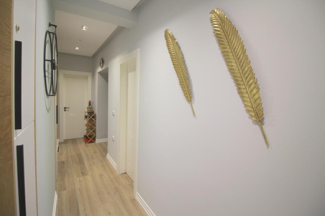 Ngjela Apartments Sarandë エクステリア 写真