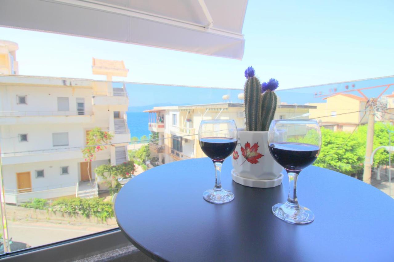 Ngjela Apartments Sarandë エクステリア 写真