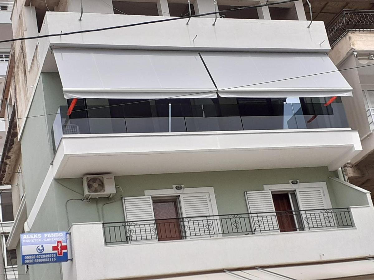 Ngjela Apartments Sarandë エクステリア 写真